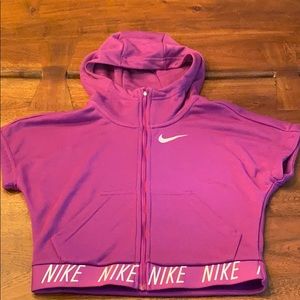 crop top Nike zip up hoodie
